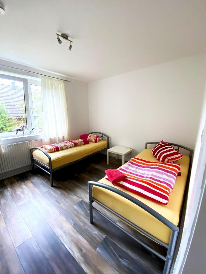 Ruhige 3-Zimmerwohnung Im Norden Bremens Fuer Monteure Und Geschaeftsreisende Bagian luar foto
